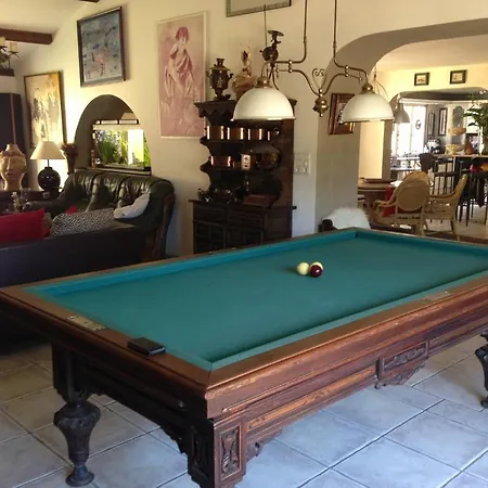 Le Verger De Sauvebonne Hyères