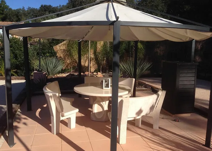 Le Verger De Sauvebonne Hyeres