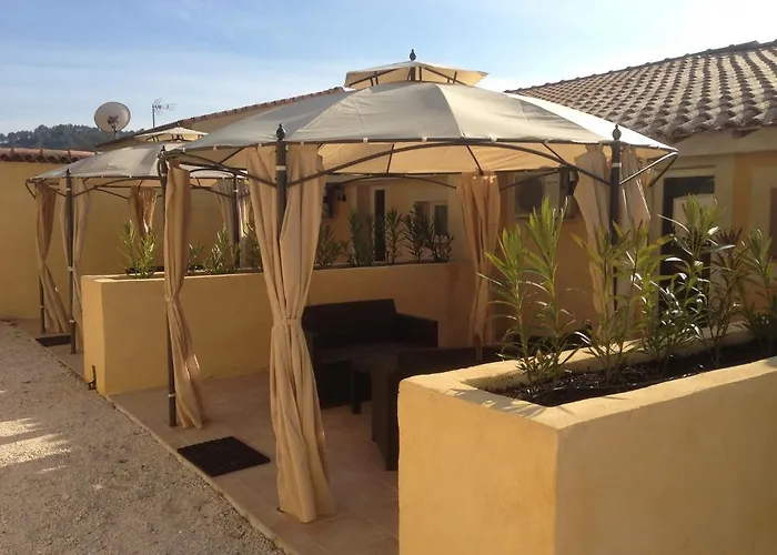 Le Verger De Sauvebonne Bed & Breakfast Hyeres