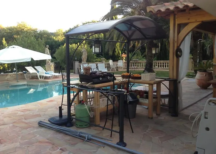 Le Verger De Sauvebonne Hyères