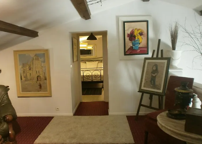 Le Verger De Sauvebonne Hyères